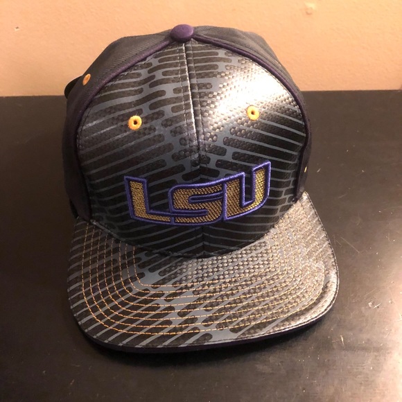~SOLD~ Zephyr LSU Tigers Black Snapback Hat - Picture 1 of 8